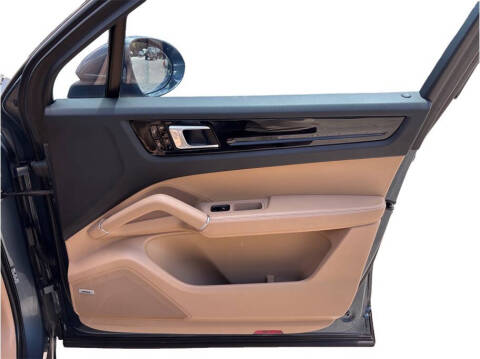 2020 Porsche Cayenne