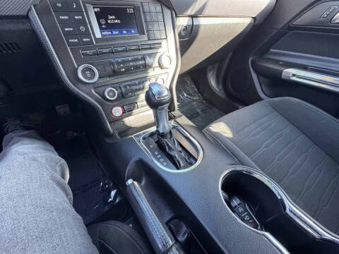 2017 Ford Mustang EcoBoost