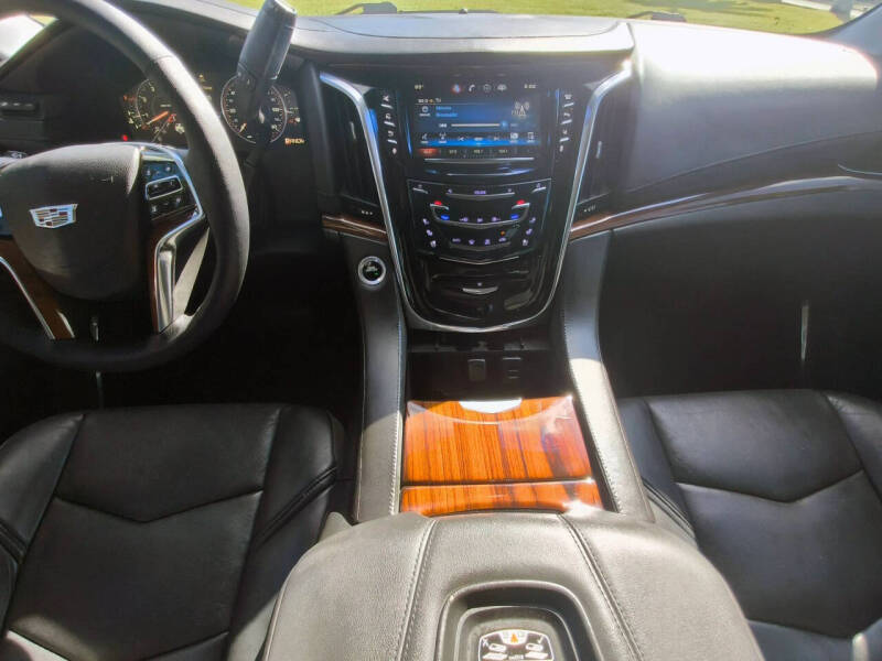 2015 Cadillac Escalade Premium