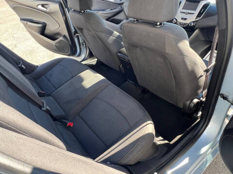 2017 Chevrolet Cruze LS Manual