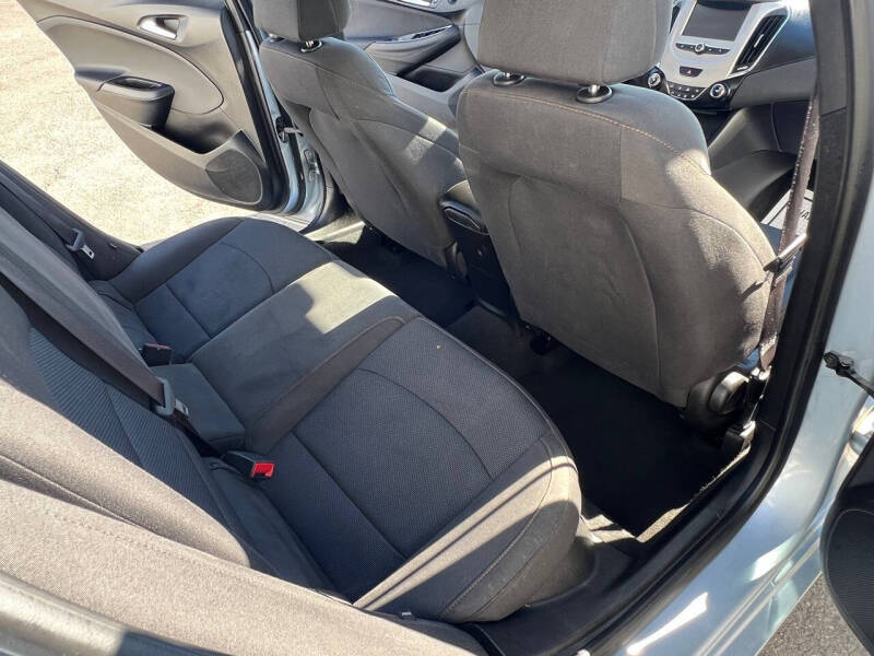 2017 Chevrolet Cruze LS Manual