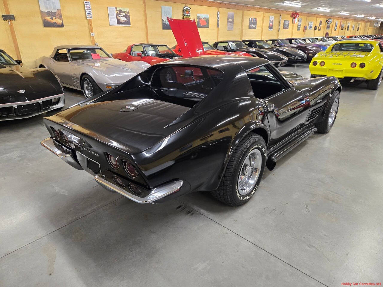 1972 Chevrolet Corvette 36