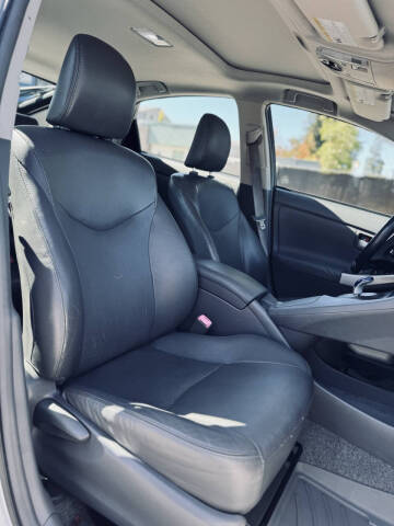 2011 Toyota Prius Five