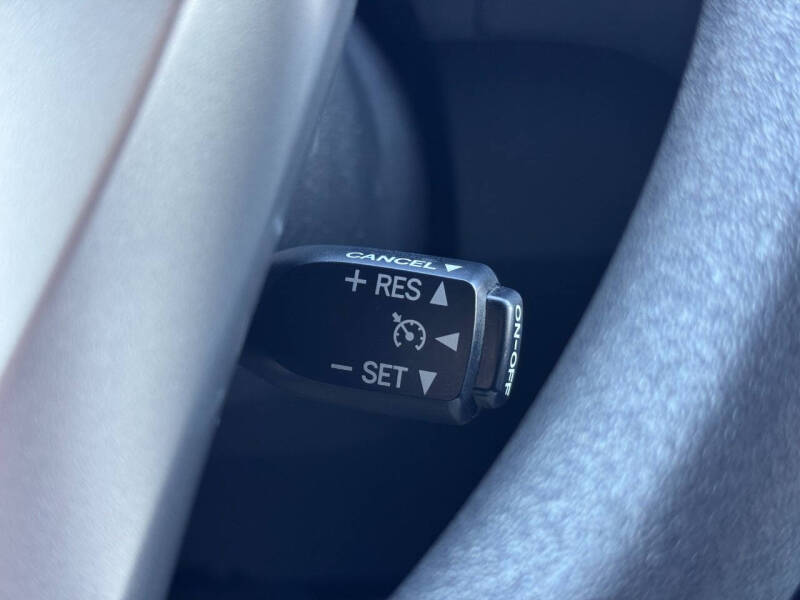 2012 Toyota Prius c Three
