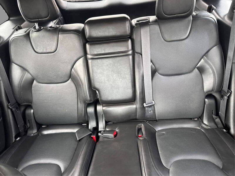 2018 Jeep Cherokee Overland