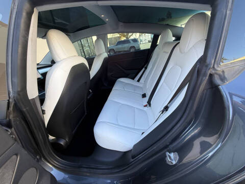 2021 Tesla Model 3 Performance