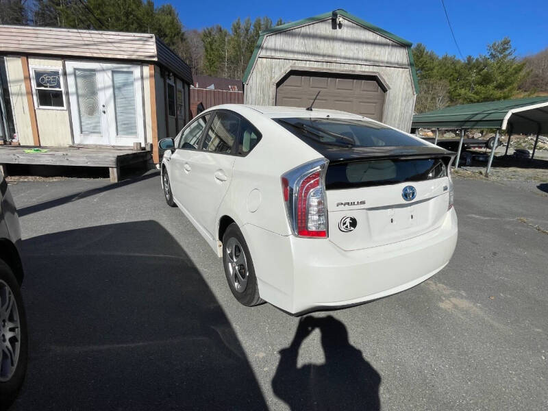 2013 Toyota Prius Five