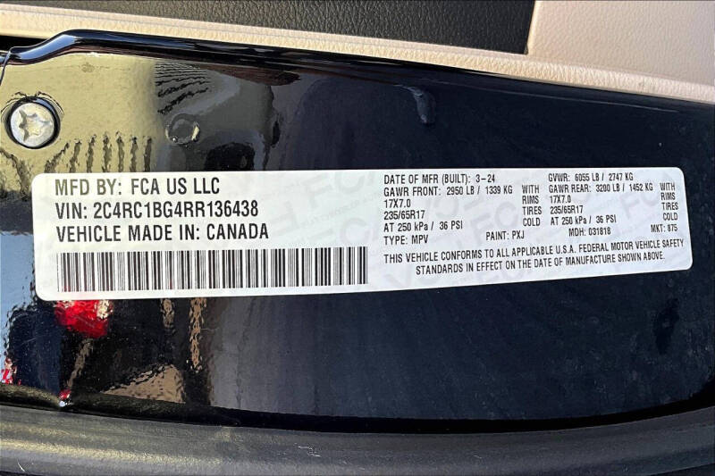 2024 Chrysler Pacifica Touring L