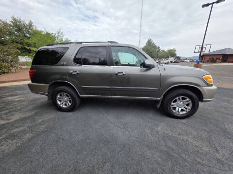 2004 Toyota Sequoia SR5