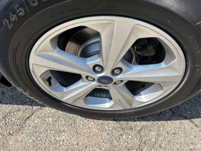 2018 Ford Edge SE