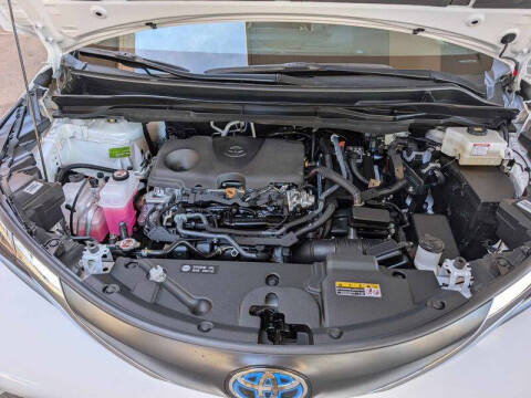 2025 Toyota Sienna LE 8-Passenger