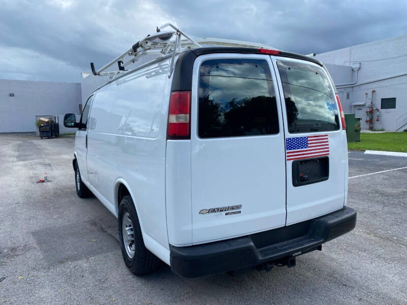 2012 Chevrolet Express 2500