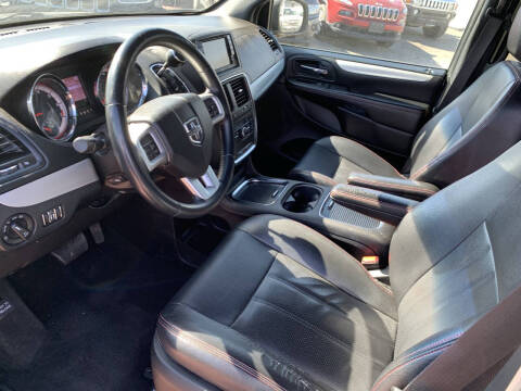 2014 Dodge Grand Caravan R/T