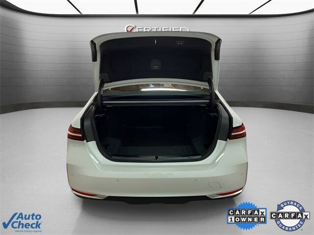 2025 BMW 5 Series 530i xDrive