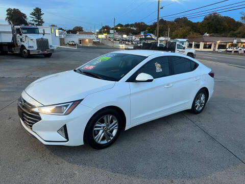 2020 Hyundai Elantra for sale at Global Imports of Dalton LLC in Dalton GA