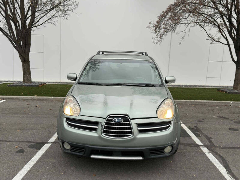 2006 Subaru B9 Tribeca 7-Pass.