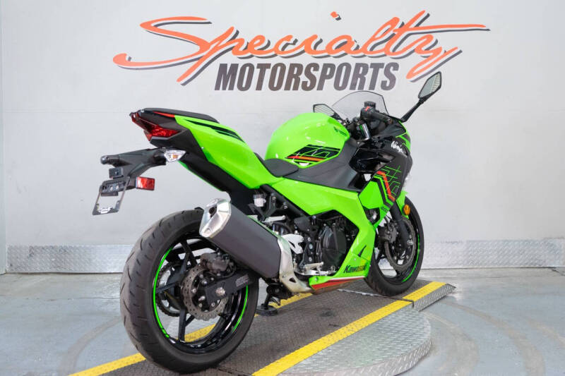 2023 Kawasaki Ninja 400 ABS