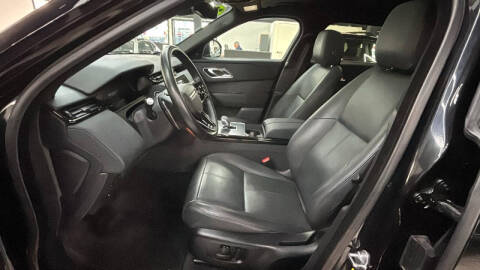 2025 Land Rover Range Rover Velar P250 Dynamic SE