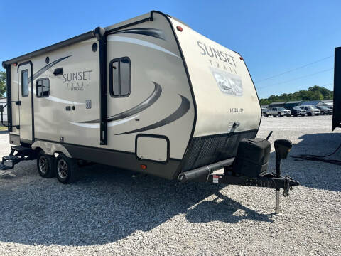 2017 Crossroads RV Sunset Trail Ultra Lite