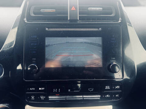 2017 Toyota Prius Two