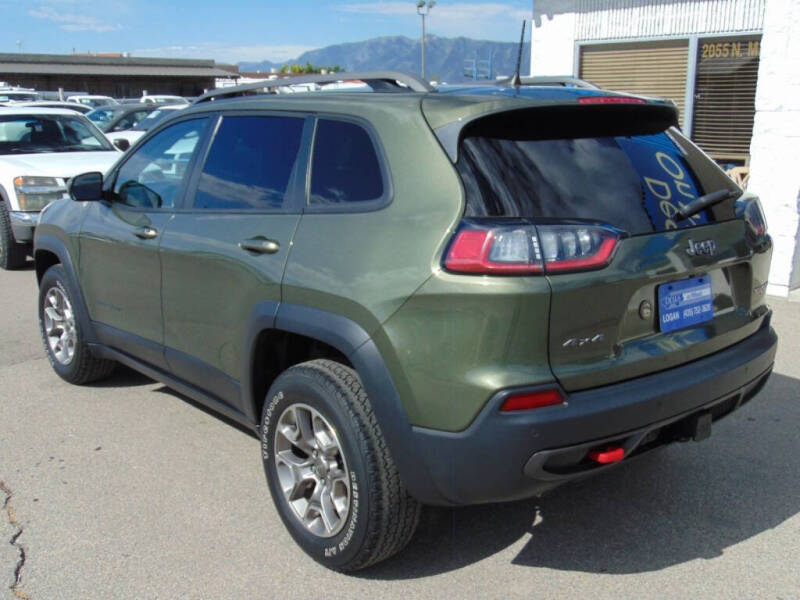 2020 Jeep Cherokee Trailhawk