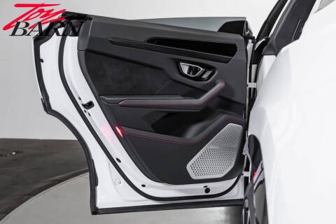 2022 Lamborghini Urus
