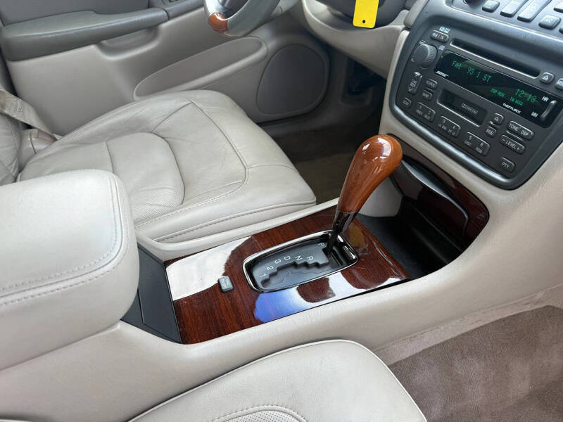 2005 Cadillac DeVille DTS