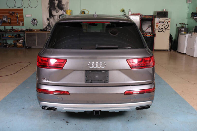 2018 Audi Q7 3.0T quattro Prestige