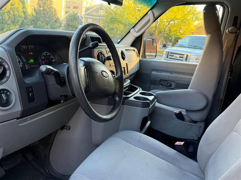 2009 Ford E-Series E-250