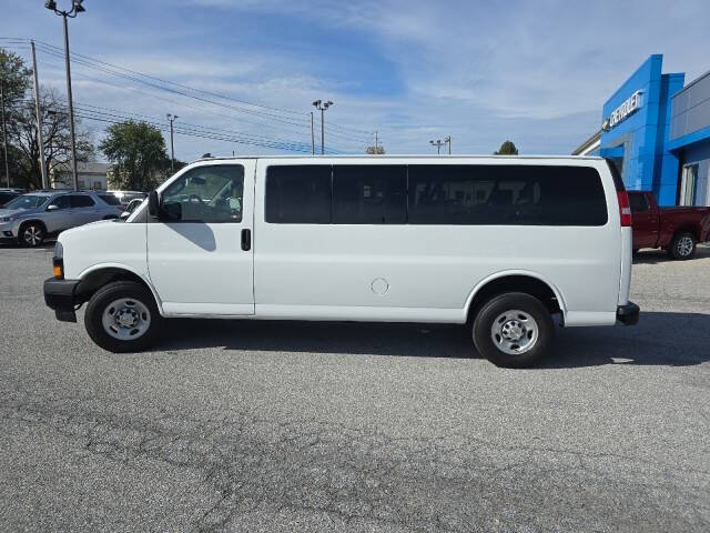 2024 Chevrolet Express LS 3500