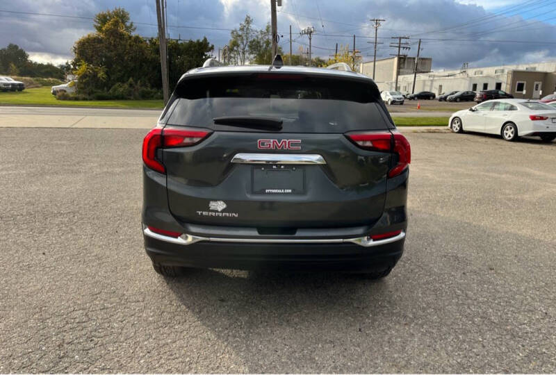 2020 GMC Terrain SLT