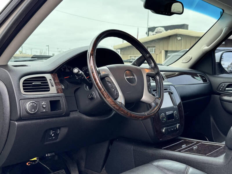 2012 GMC Yukon Denali