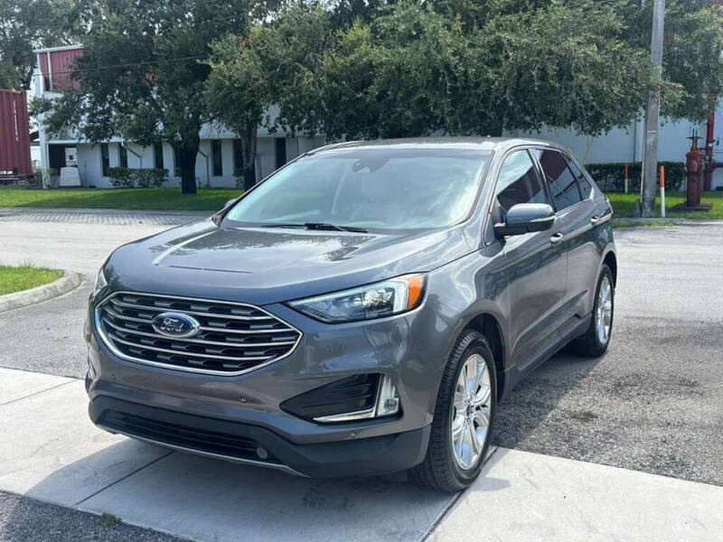 2022 Ford Edge Titanium