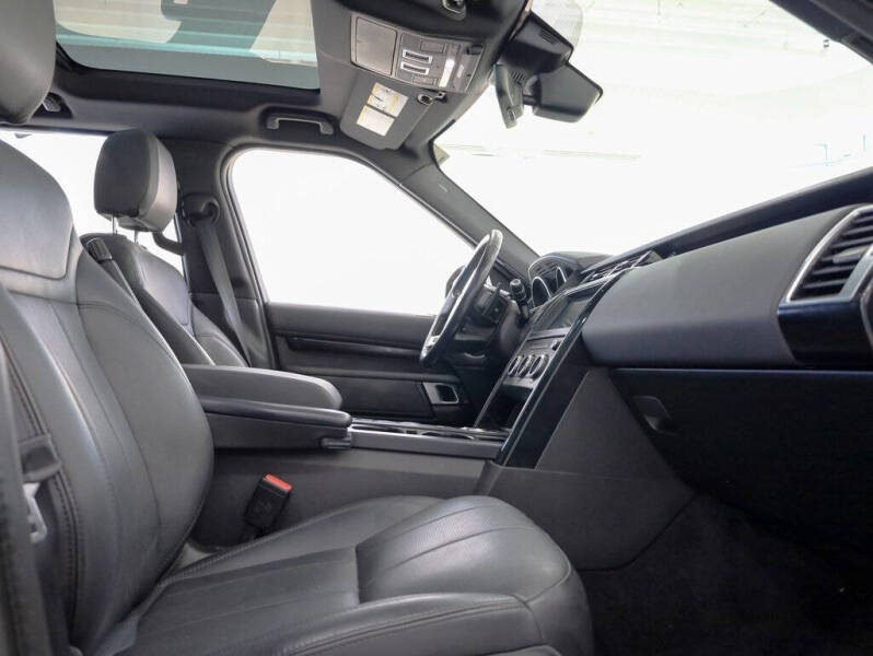 2019 Land Rover Discovery SE