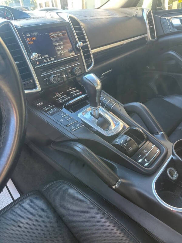 2015 Porsche Cayenne S