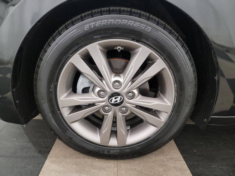 2017 Hyundai Elantra Value Edition