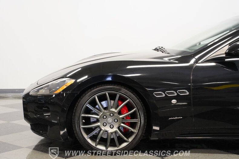 2010 Maserati GranTurismo S Automatic
