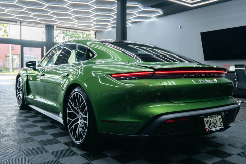 2021 Porsche Taycan 4S