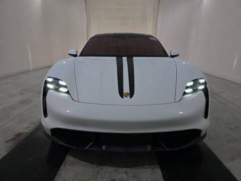 2020 Porsche Taycan Turbo