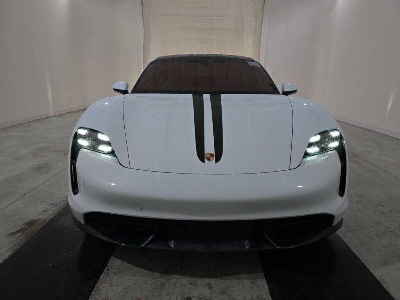 2020 Porsche Taycan Turbo