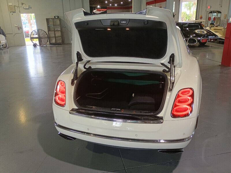 2016 Bentley Mulsanne 52