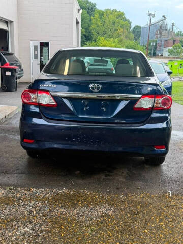 2012 Toyota Corolla LE