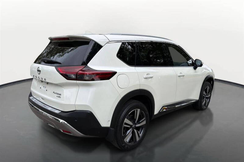 2021 Nissan Rogue Platinum