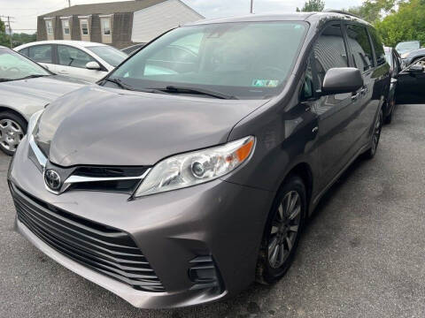 2020 Toyota Sienna for sale at LITITZ MOTORCAR INC. in Lititz PA