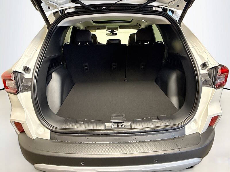 2026 Ford Escape Platinum