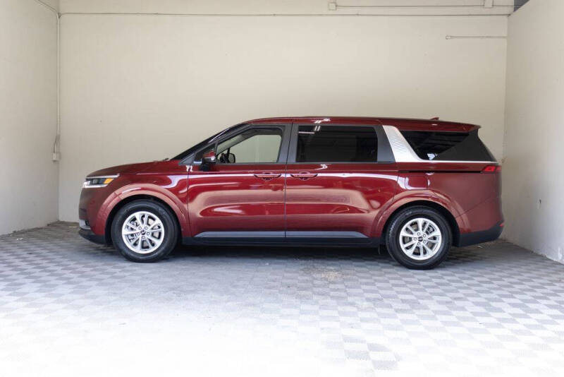 2024 Kia Carnival