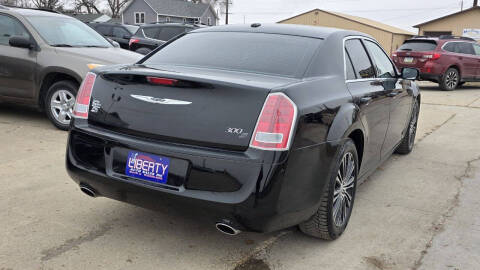 2012 Chrysler 300 S V8