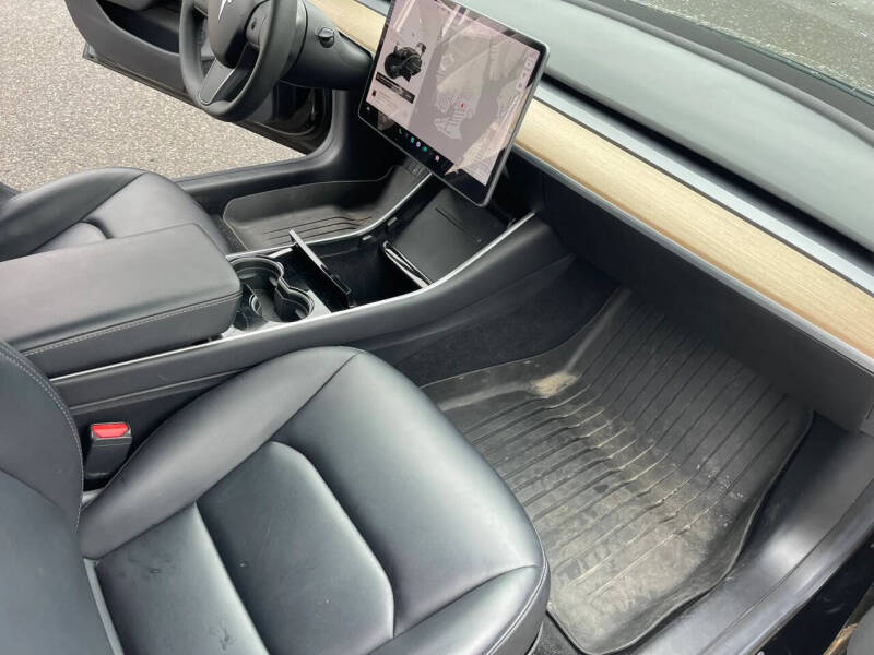 2019 Tesla Model 3 Long Range
