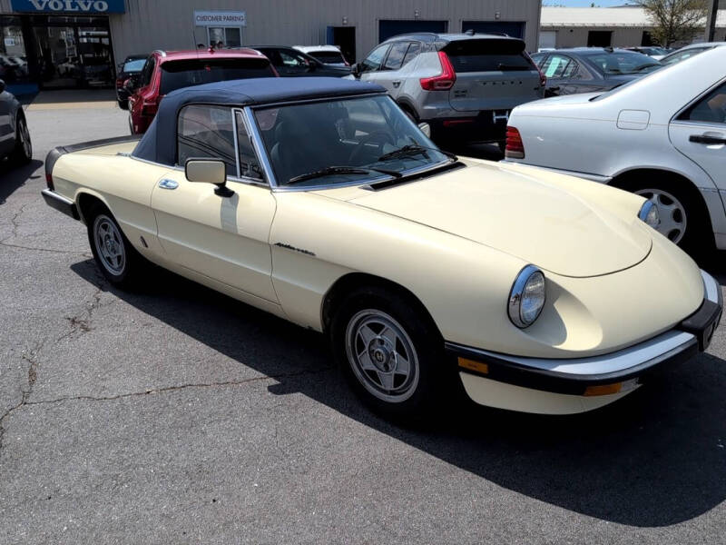 1983 Alfa Romeo Spider Veloce