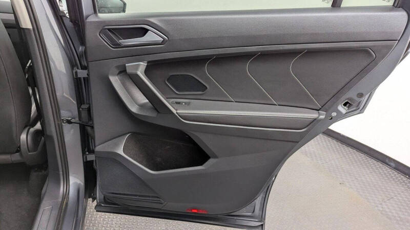2023 Volkswagen Tiguan SE